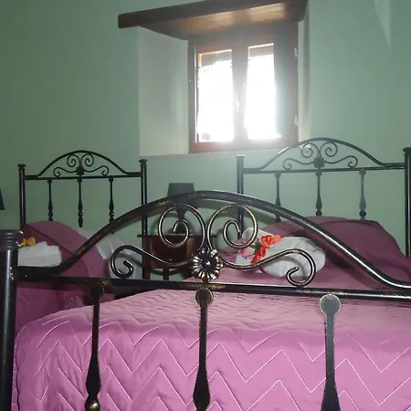La Casa Di Enza Holiday home