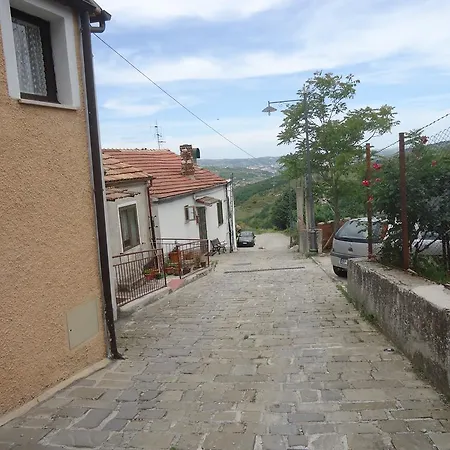 La Casa Di Enza Holiday home